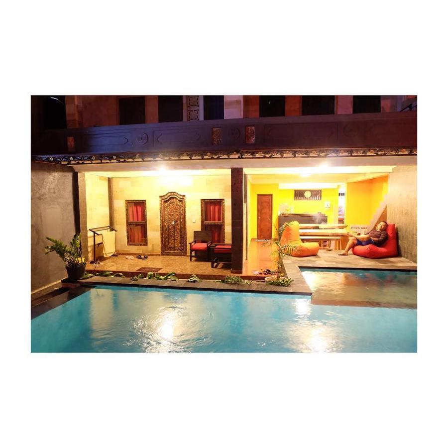 Giovanda House Hotell Ubud Exteriör bild